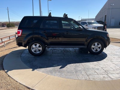 2010 Ford Escape XLS