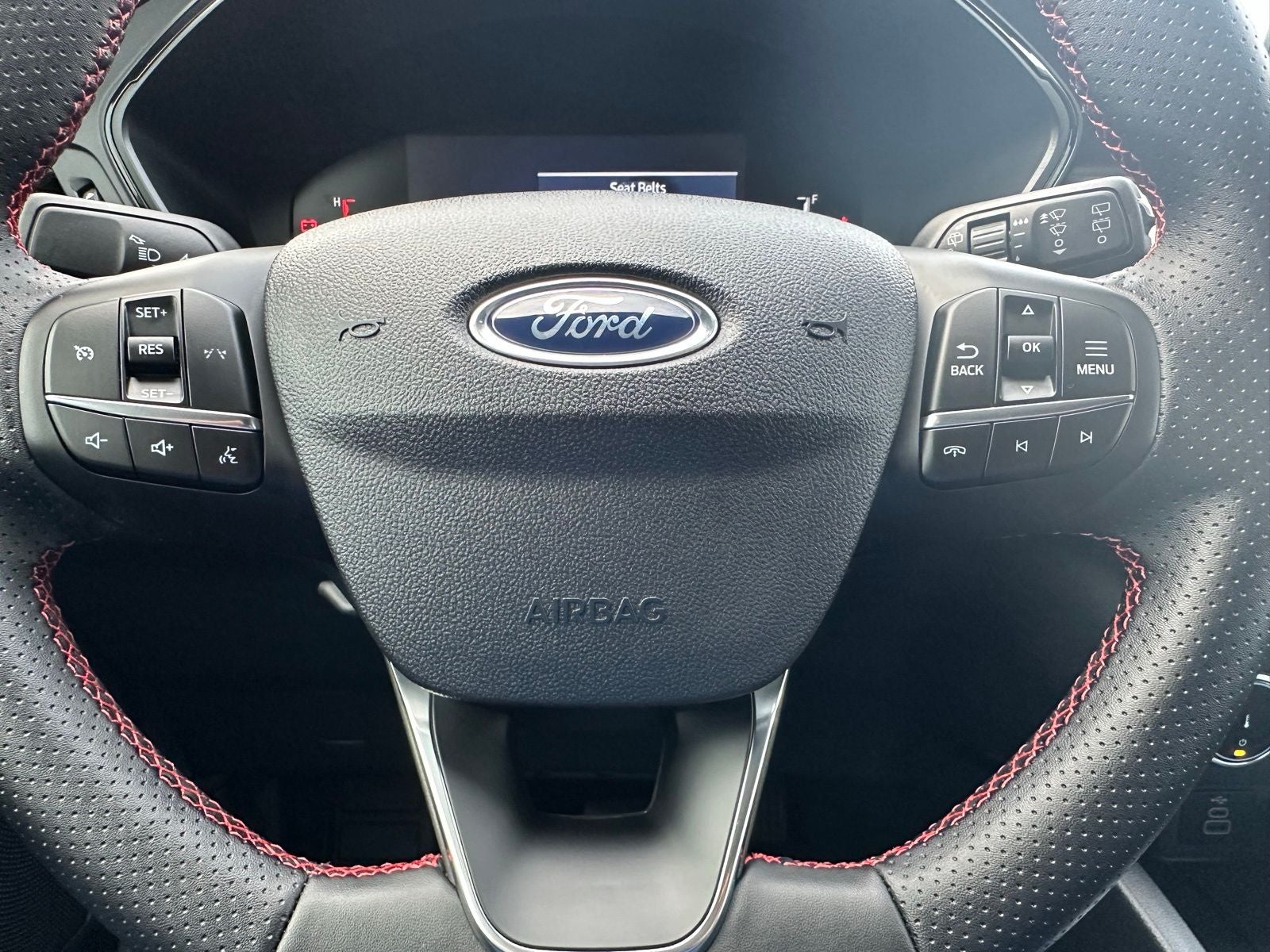 2025 Ford Escape Hybrid ST-Line