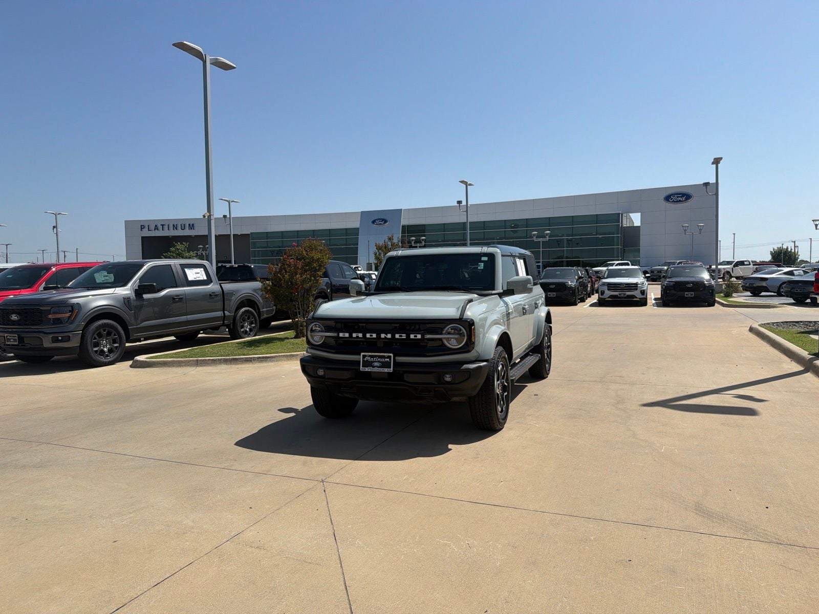 2024 Ford Bronco Outer Banks