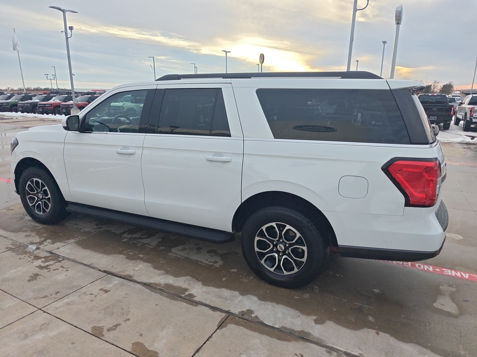 2024 Ford Expedition Max XLT