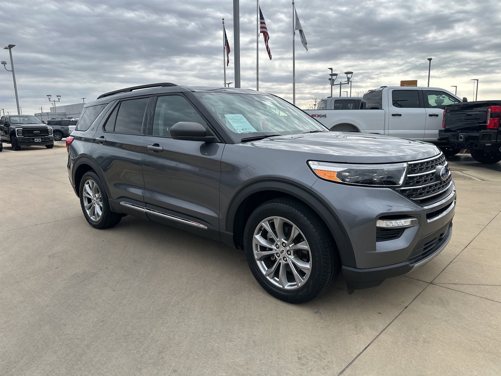 2022 Ford Explorer XLT