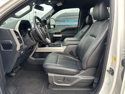 2022 Ford F-350SD Lariat