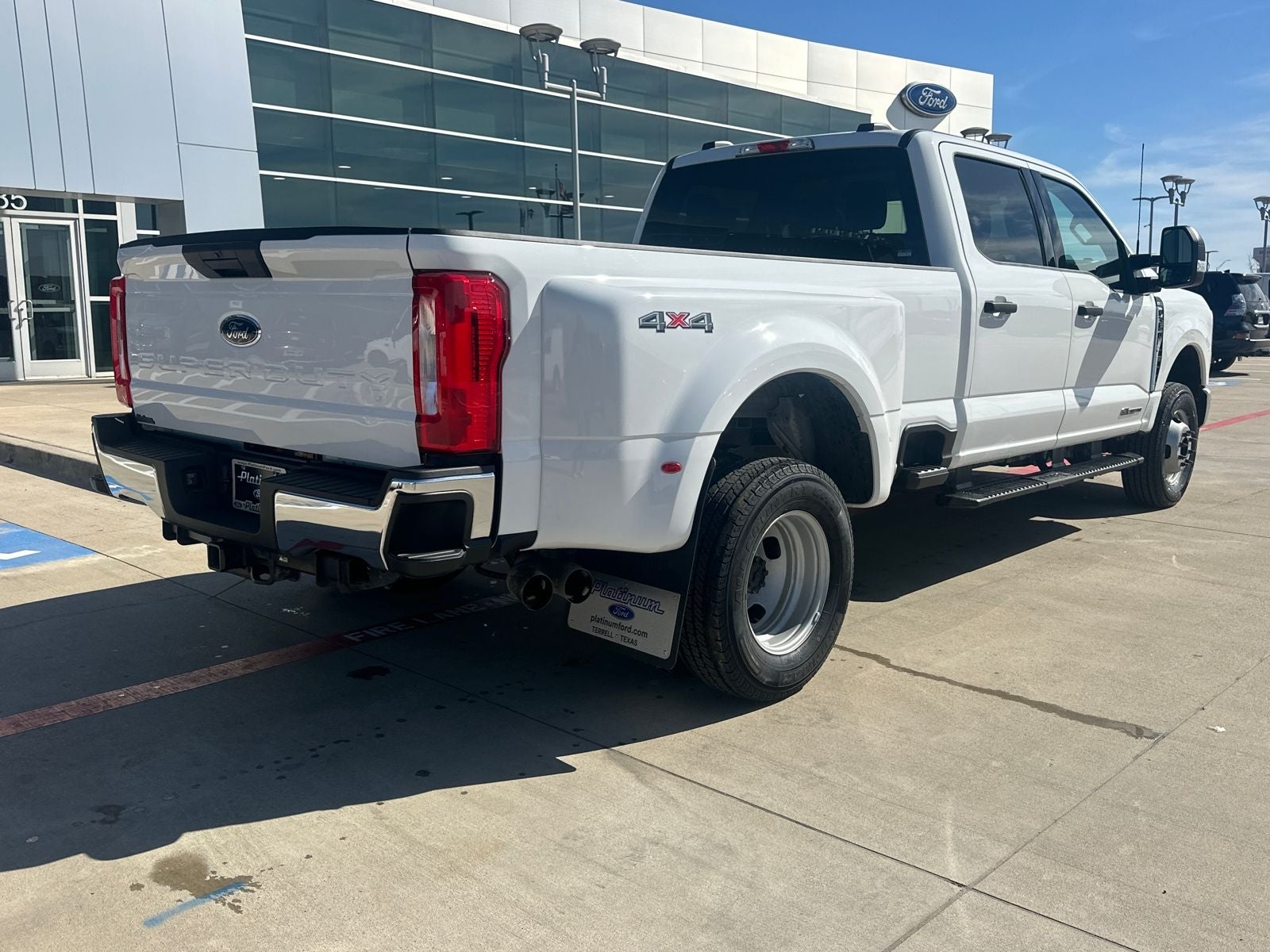 2025 Ford F-350SD XLT DRW