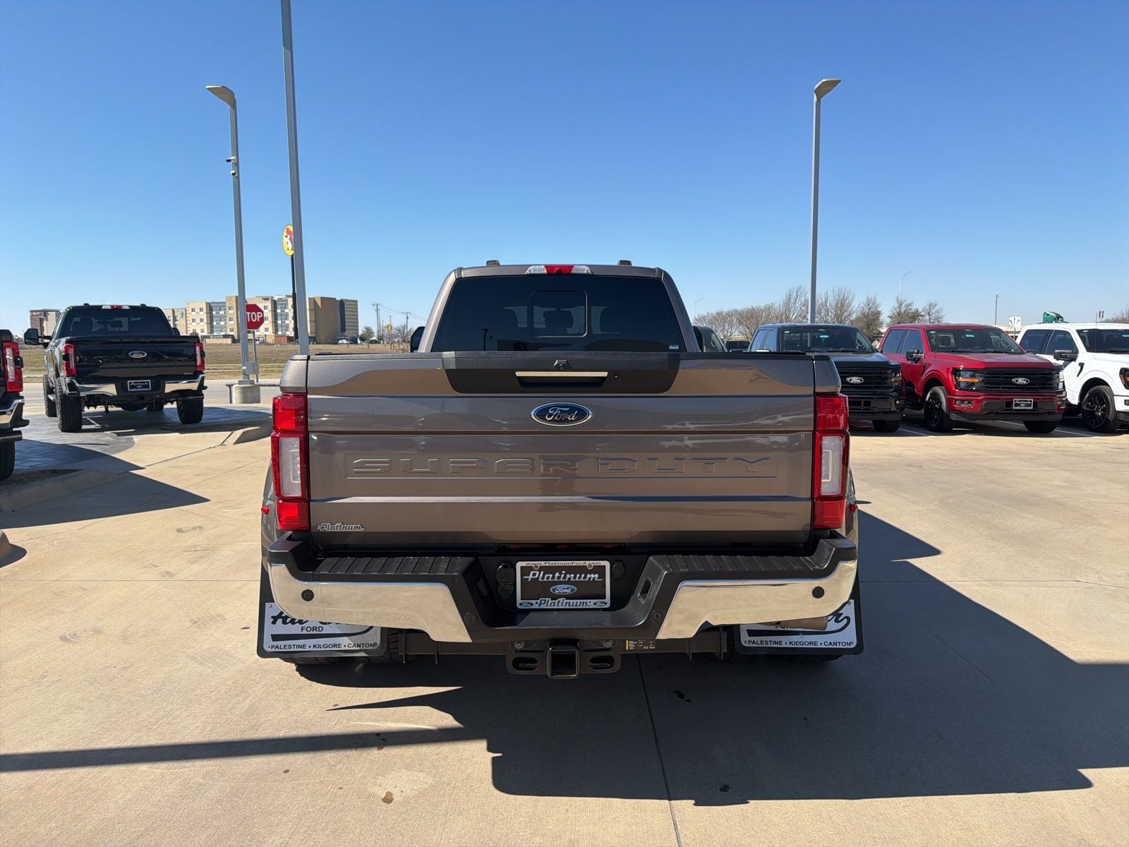 2022 Ford F-350SD Lariat DRW