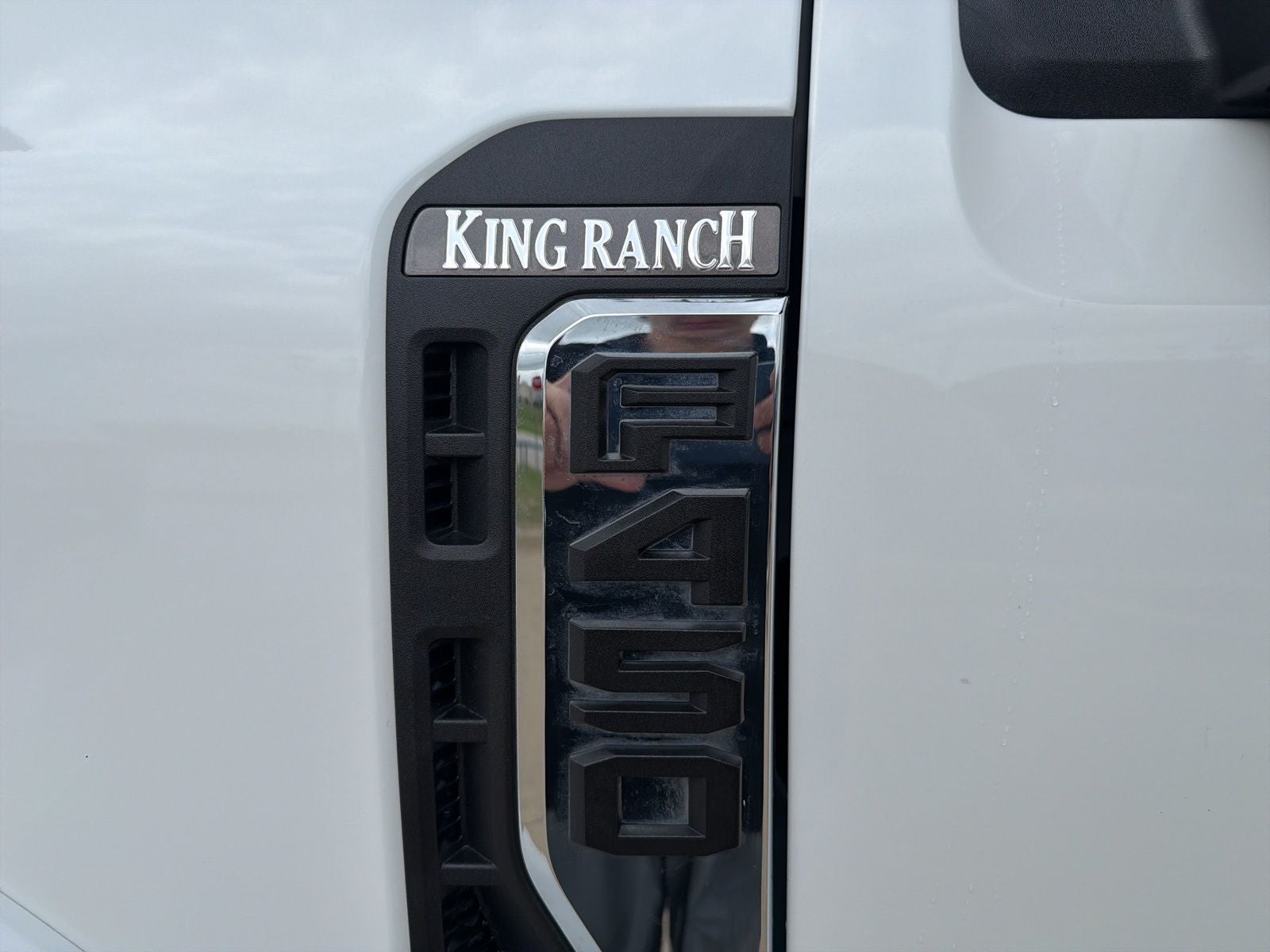 2025 Ford F-450SD King Ranch DRW