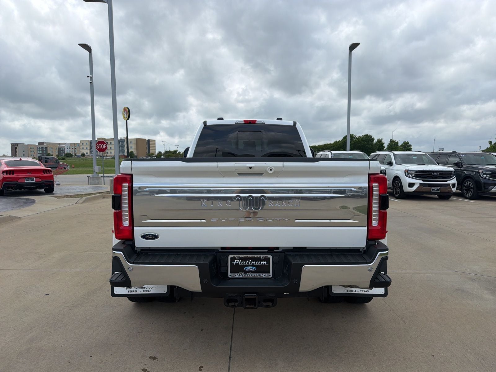 2025 Ford F-450SD King Ranch DRW