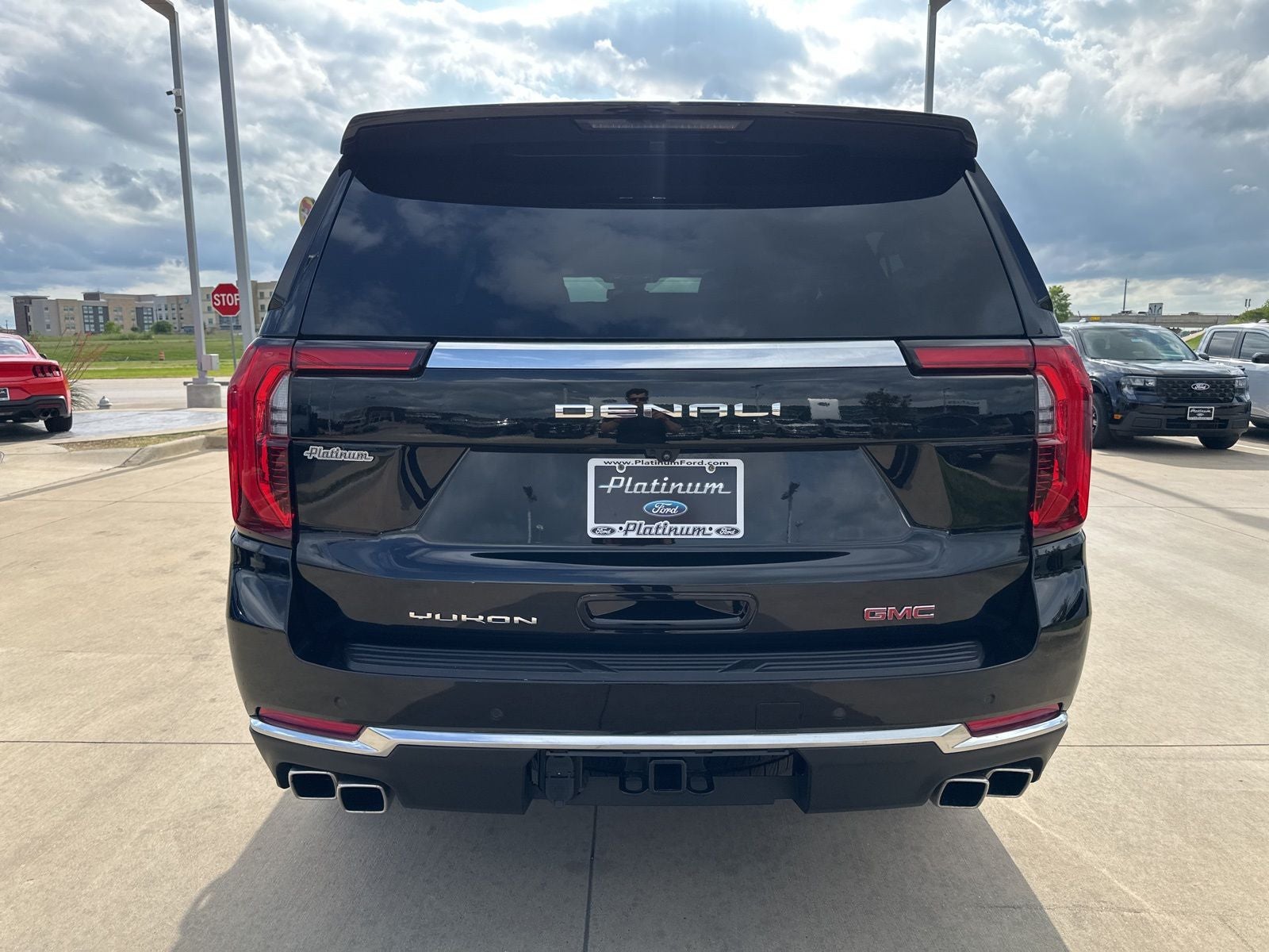 2025 GMC Yukon XL Denali