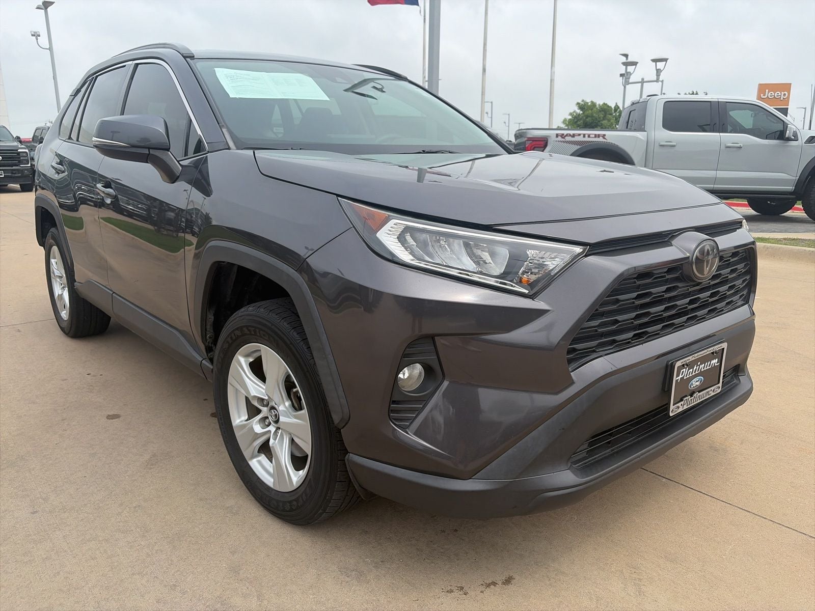 2019 Toyota RAV4 XLE
