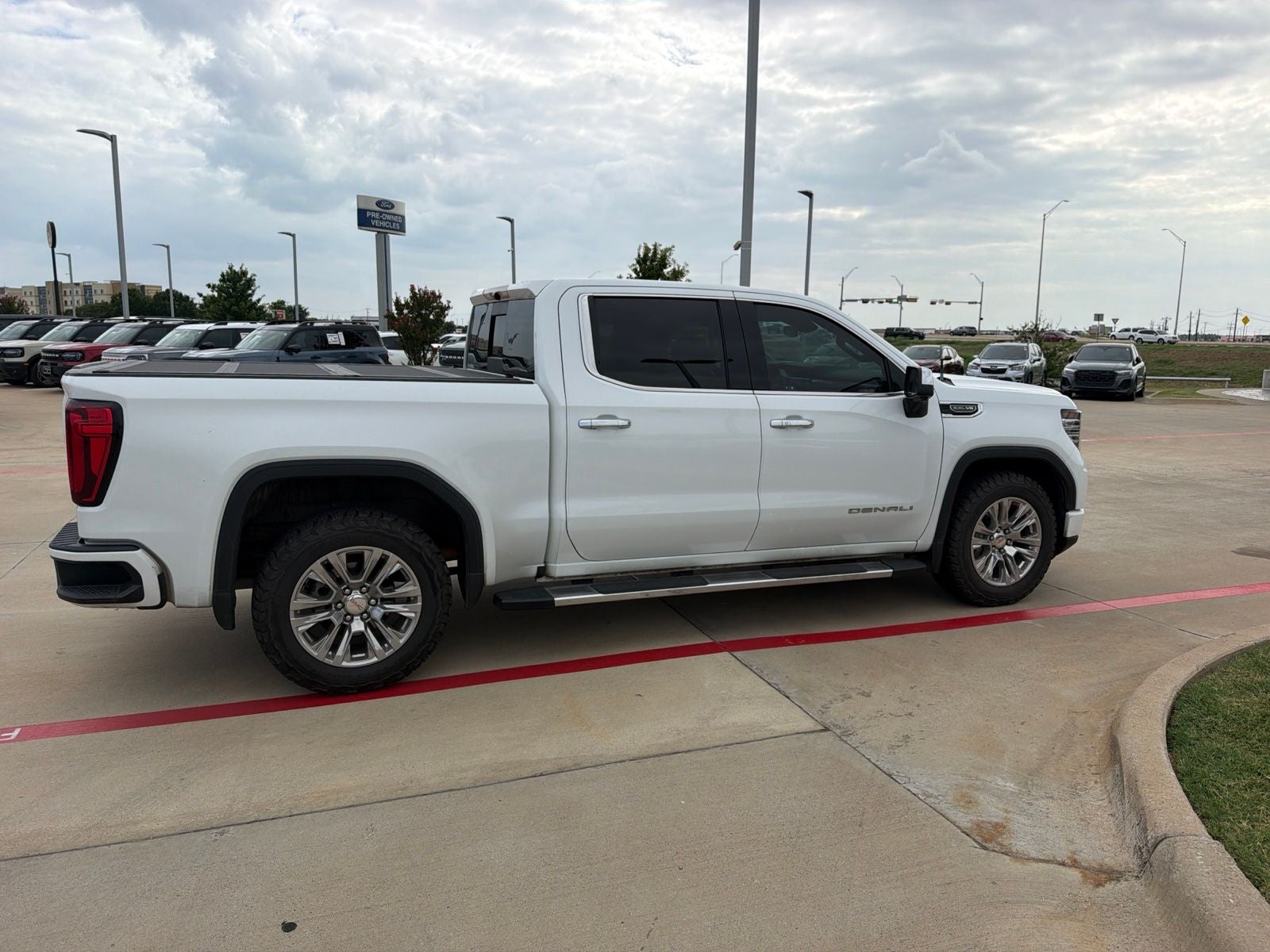 2023 GMC Sierra 1500 Denali