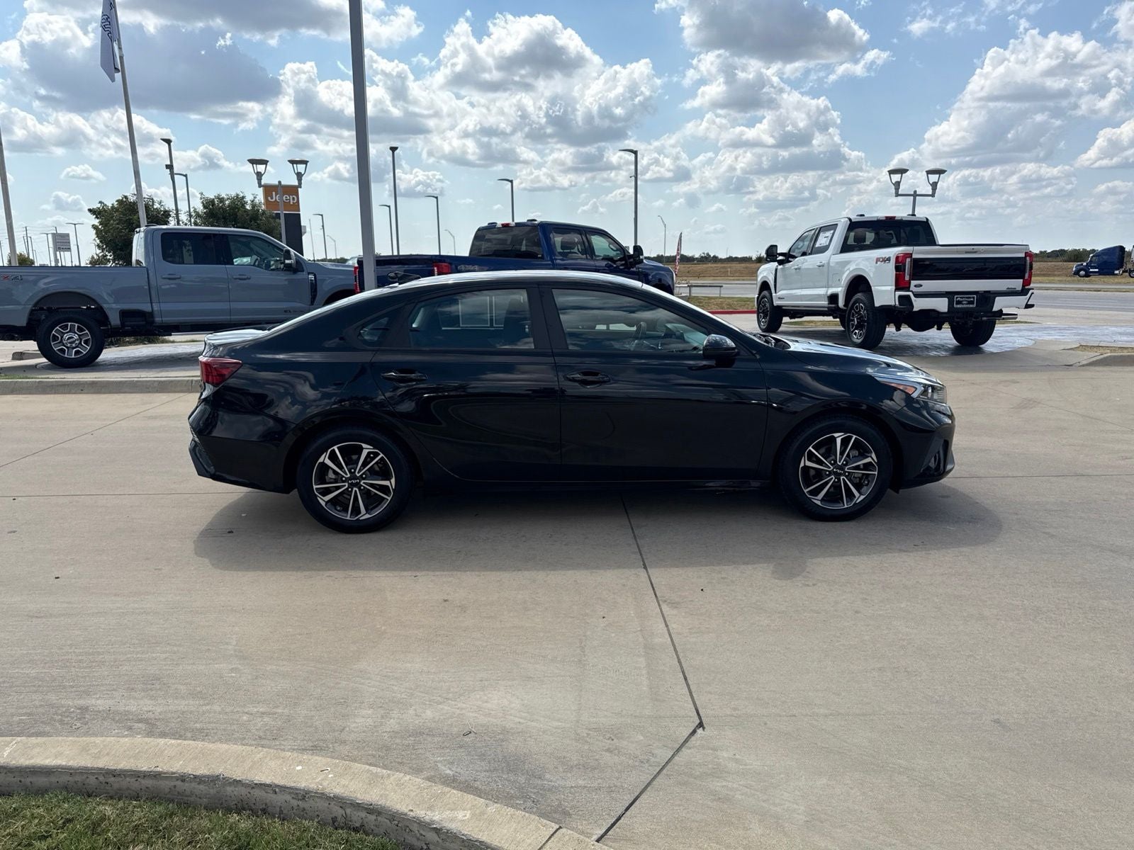 2023 Kia Forte LXS
