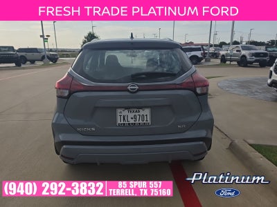 2023 Nissan Kicks SR