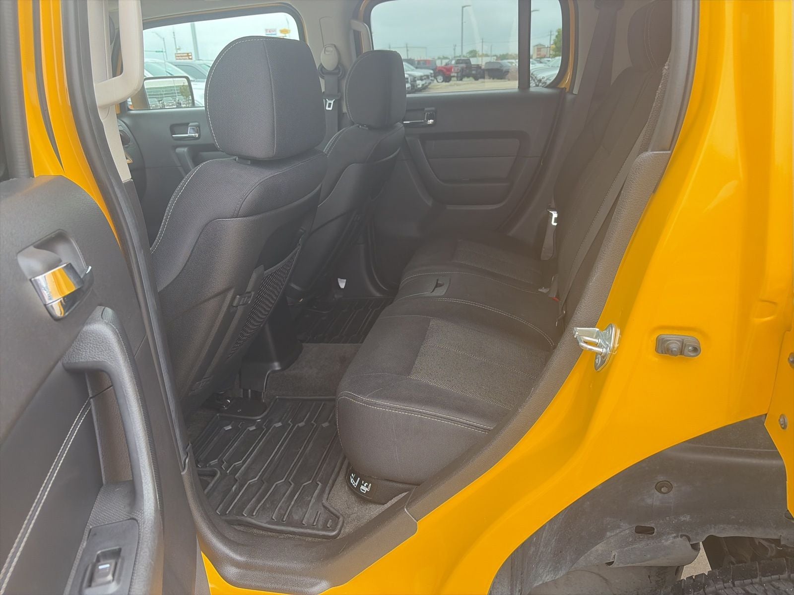 2007 Hummer H3 Base