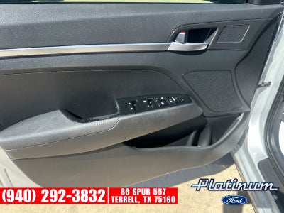 2020 Hyundai Elantra SE