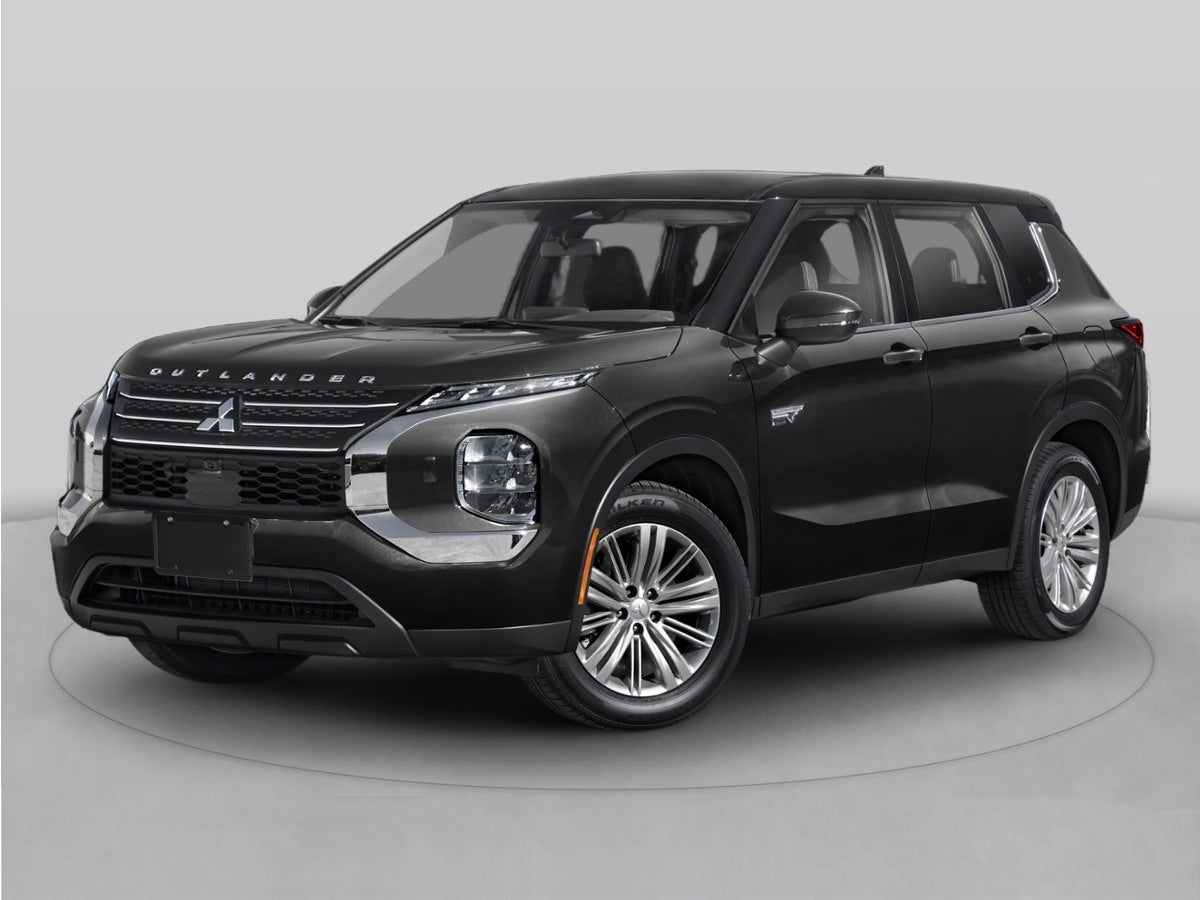 2023 Mitsubishi Outlander Base