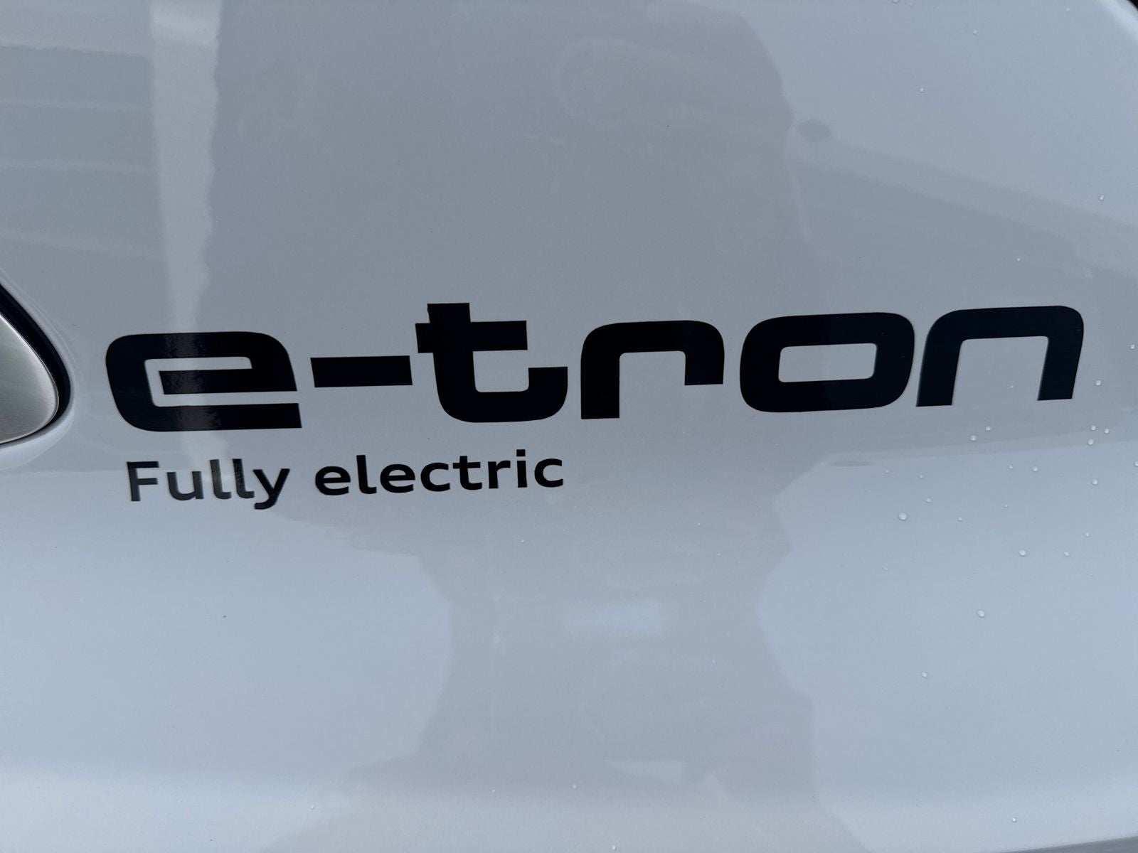 2024 Audi Q8 e-tron Premium quattro