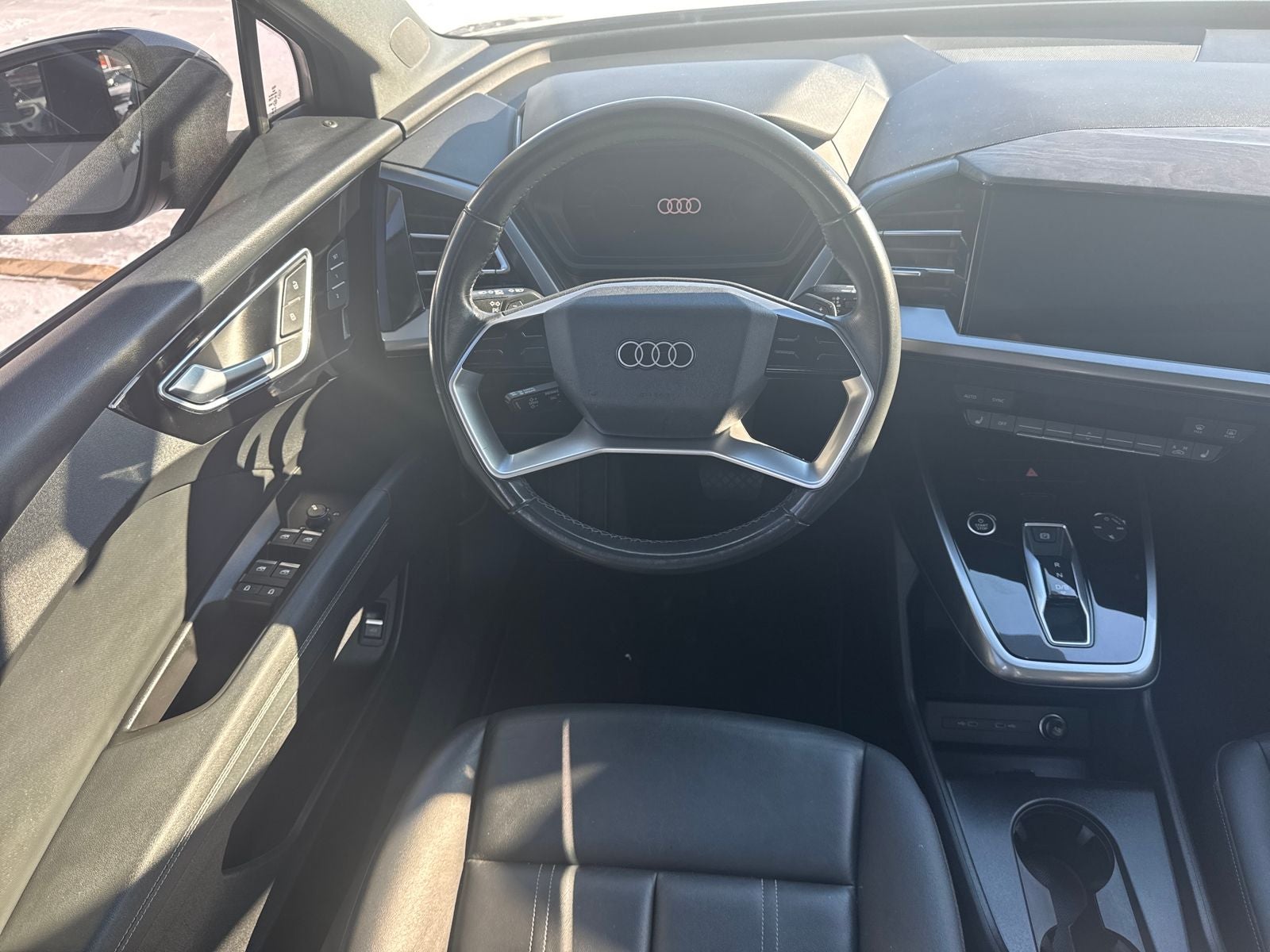 2024 Audi Q4 e-tron Premium quattro